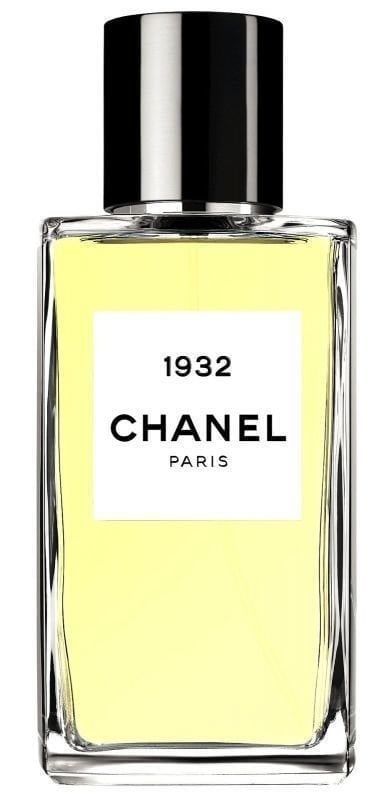 1932